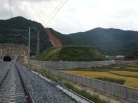 中铁二十一局兰渝铁路工程项目经理部隧道防护门工程